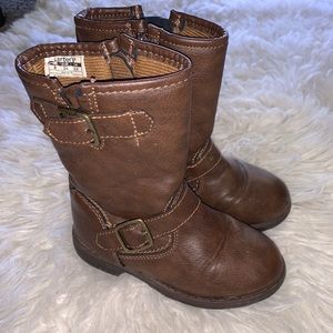 Size 8 carters Boots